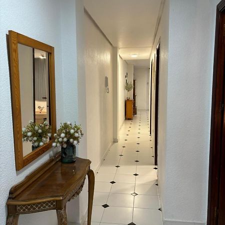 Просторная Квартира Рядом С Морем В Хорошем Районе Torrevieja Exterior photo