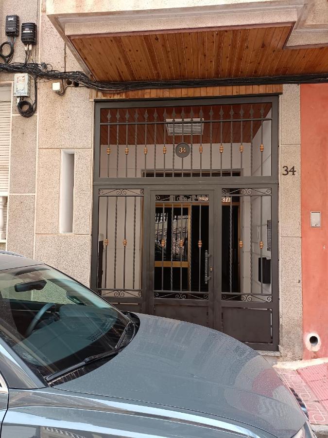 Просторная Квартира Рядом С Морем В Хорошем Районе Torrevieja Exterior photo