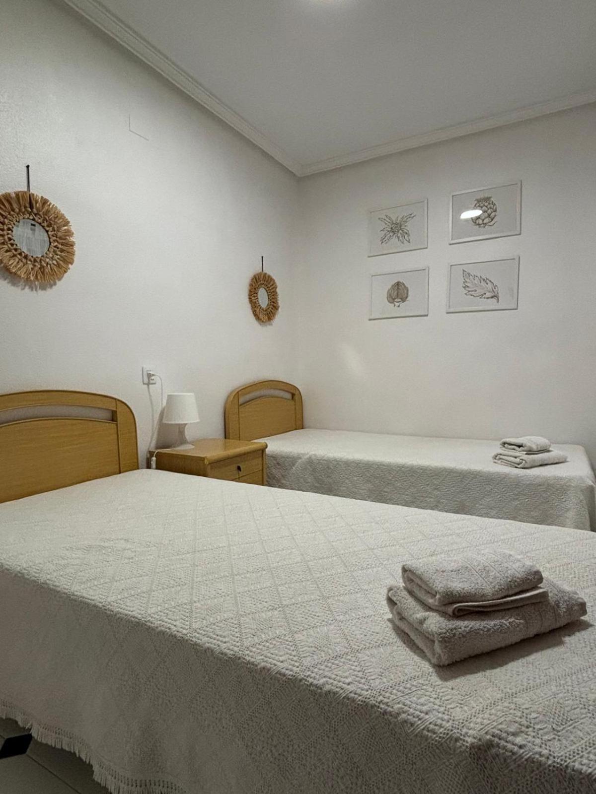 Просторная Квартира Рядом С Морем В Хорошем Районе Torrevieja Exterior photo